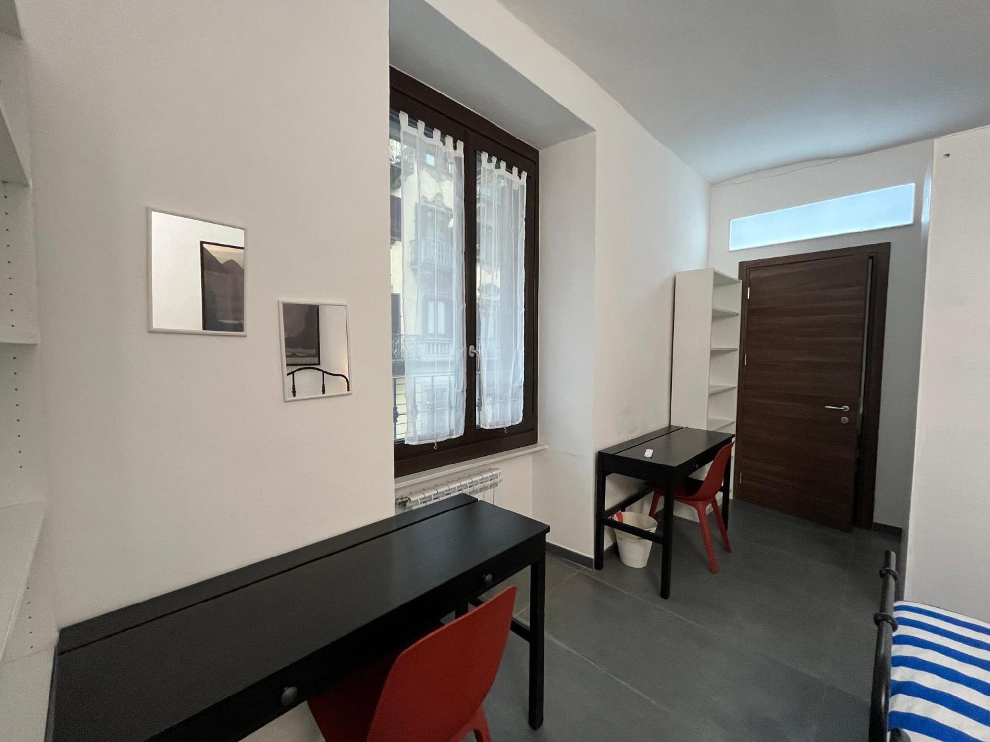 Porta Susa Rooms - Camere Porta Susa Турин Экстерьер фото